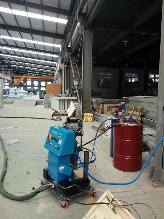 Q2600全水聚氨酯發泡機